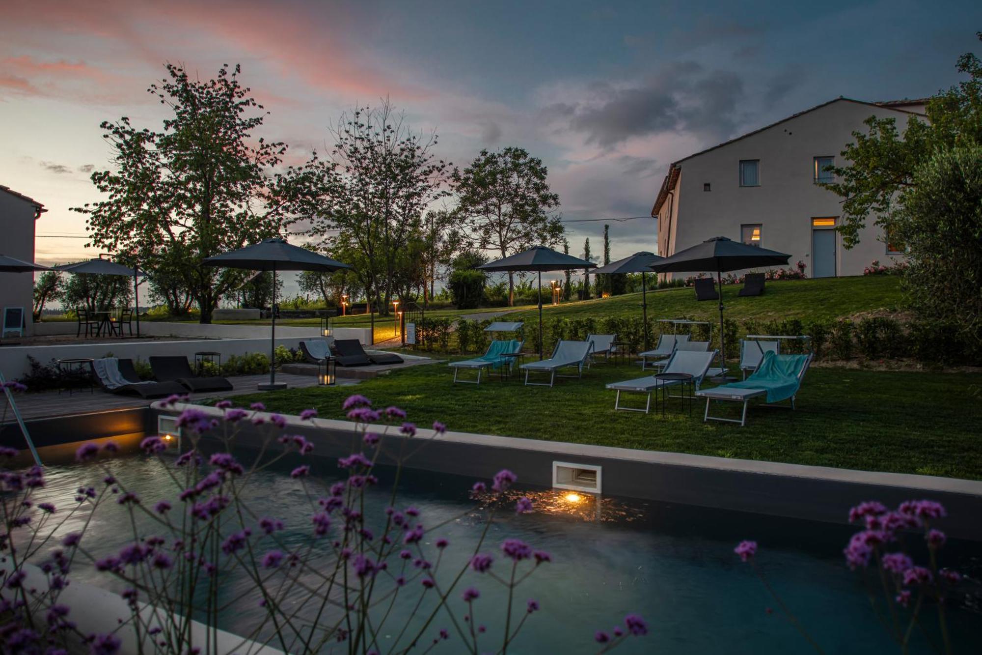 Relais Borgo Elissa Bed & Breakfast *