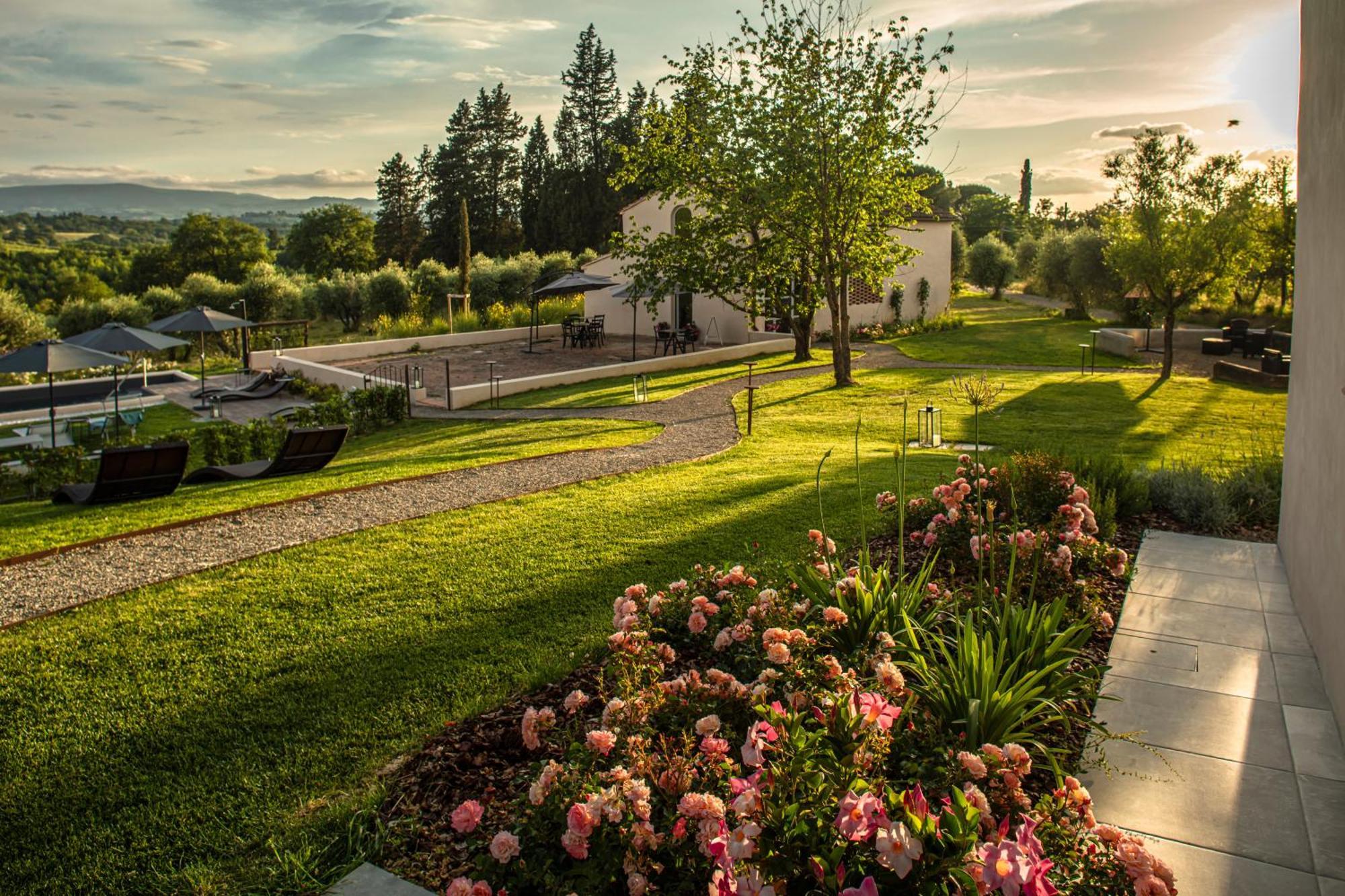 Relais Borgo Elissa Bed & Breakfast